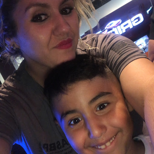 Brenda Saldivar Photo 6