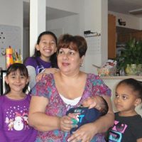 Gloria Aviles Photo 16