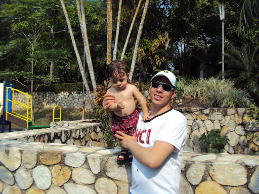Arnold Martinez Photo 33
