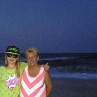 Peggy Estep Photo 4