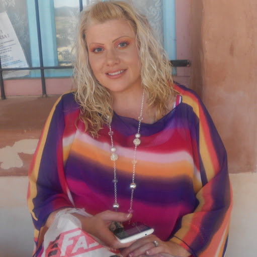 Andrea Hamilton Photo 44