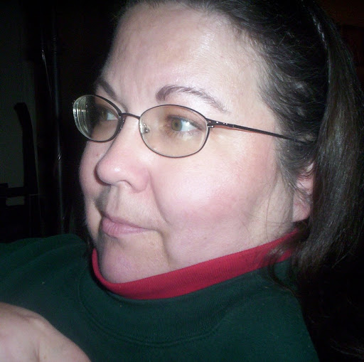 Lois Jones Photo 14