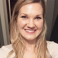 Sara Krueger Photo 30
