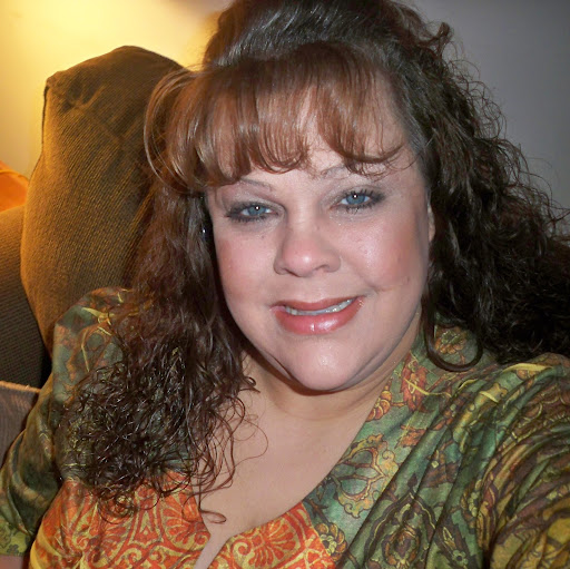 Robin Taylor Photo 12