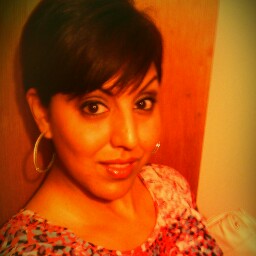 Melissa Garza Photo 28