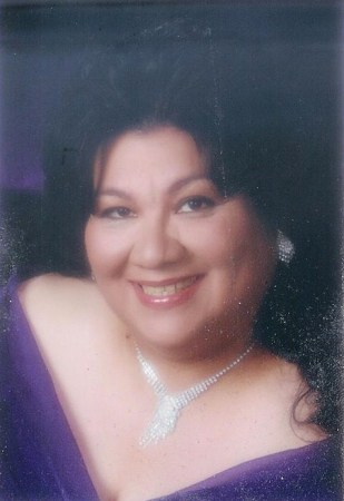 Elena Hernandez Photo 43