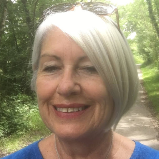 Jan Lloyd Photo 16