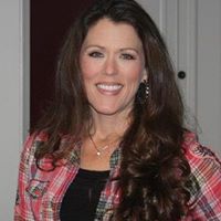 Amy Dickerson Photo 33