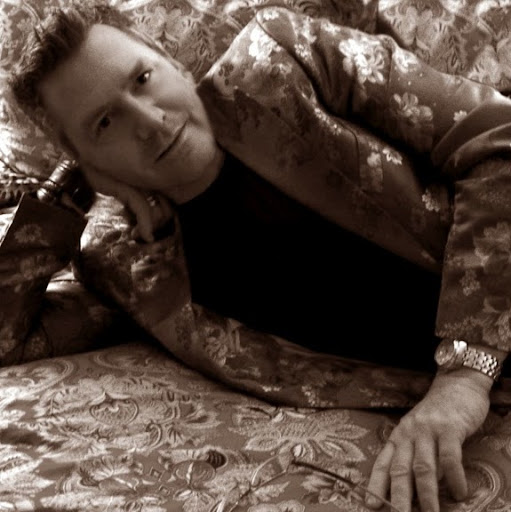 Gregory Clark Photo 30