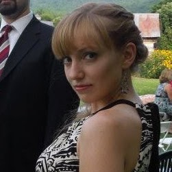 Allison Wells Photo 22