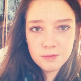 Lauren Neville Photo 17