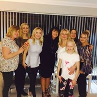 Lisa Conlon Photo 16