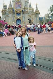 Jennifer Shannon Photo 7
