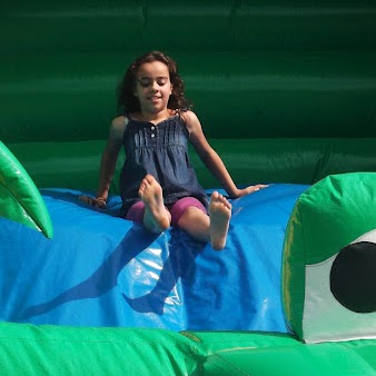 Evelyn Guimaraes Photo 4