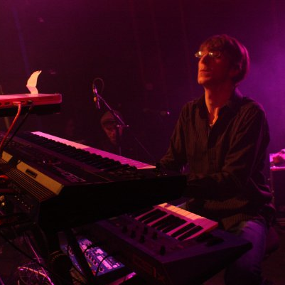 Toby Davies Photo 15