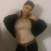 Shelly Harris Photo 2