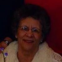 Janet Hayes Photo 33