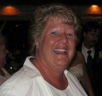 Robin Peters Photo 27