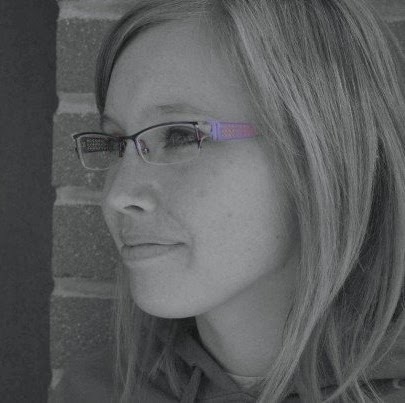 Connie Lowe Photo 11