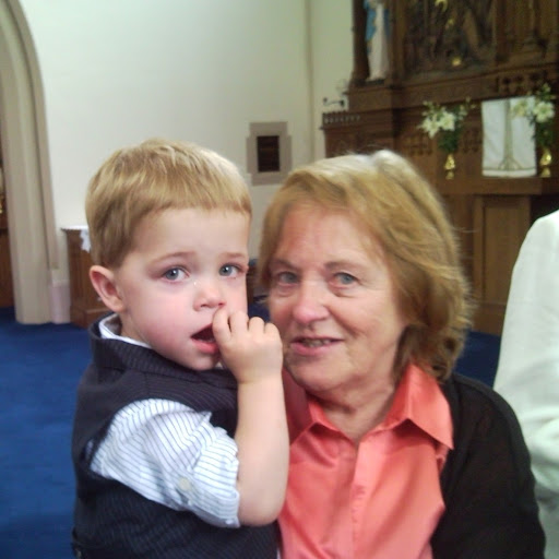 Carol Farmer Photo 15