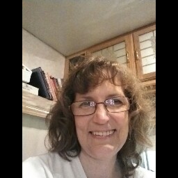 Theresa Courtney Photo 5