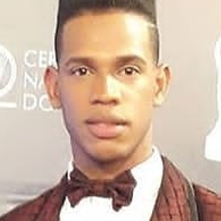 Carlos Feliz Photo 34