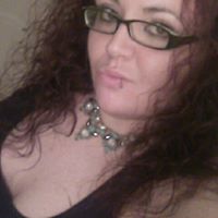 Lynn Holmes Photo 25