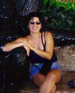 Theresa Allen Photo 15