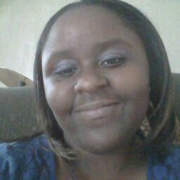 Candace Holmes Photo 14