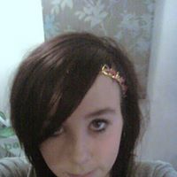Louise Lynes Photo 3