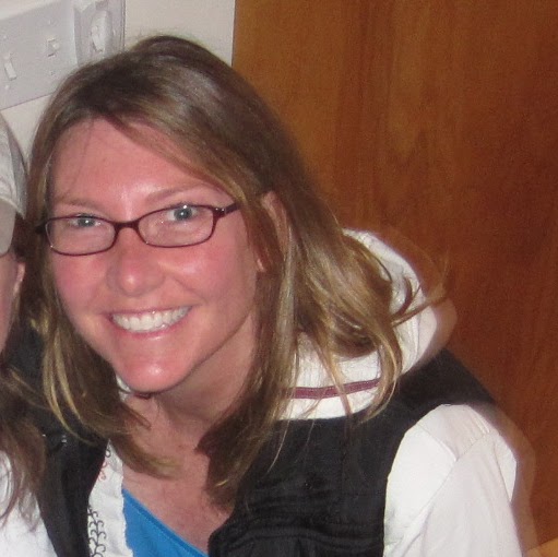 Becky Anderson Photo 19