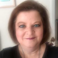 Lynne Campbell Photo 47
