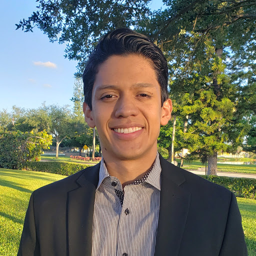 Hector Robles Photo 13