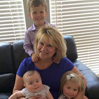 Teresa Roberts Photo 13