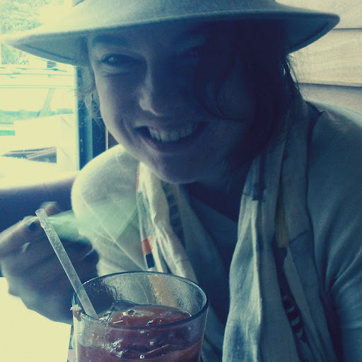 Elizabeth Cloyd Photo 5