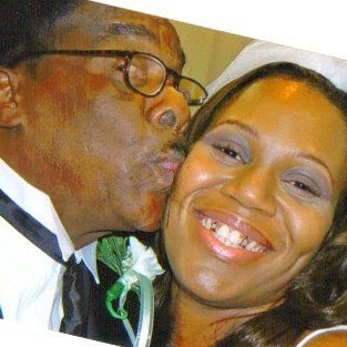 Candace Hayes Photo 16