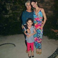 Rosa Correa Photo 15
