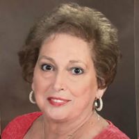 Jean Cole Photo 37