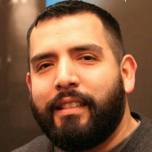 Carlos Molina Photo 35