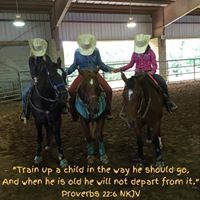 Karen Gilles Photo 8