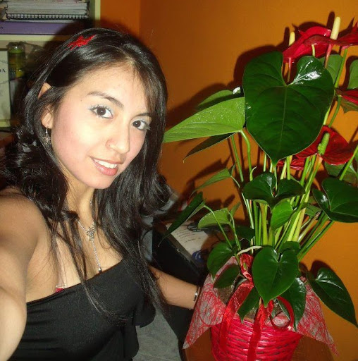 Luz Vasquez Photo 12