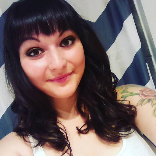 Julia Medina Photo 16