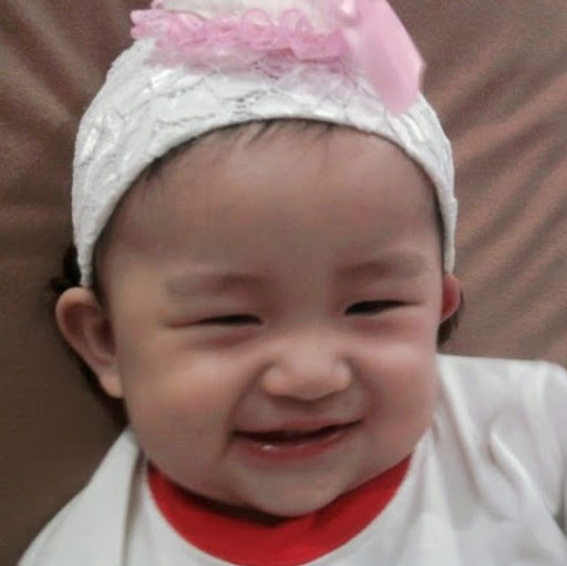 Karen Wong Photo 21