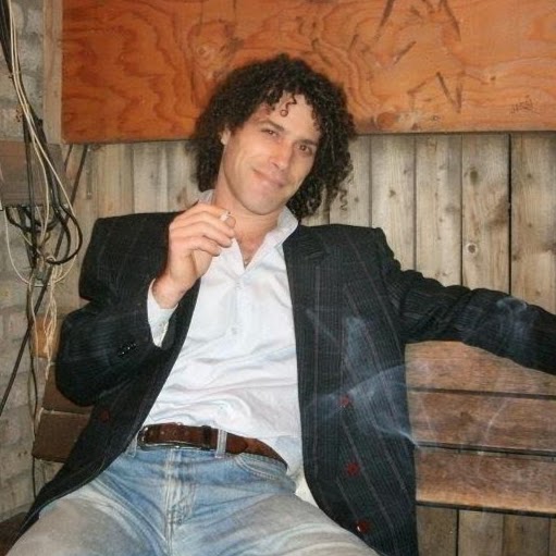 Neil Rich Photo 10