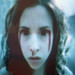 Emily Perkins Photo 32