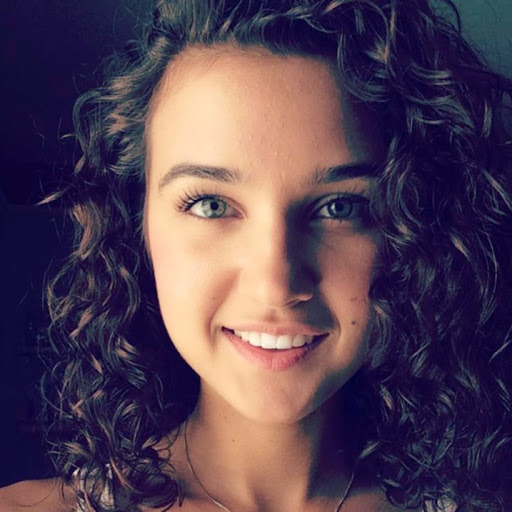 Meghan Hayes Photo 39