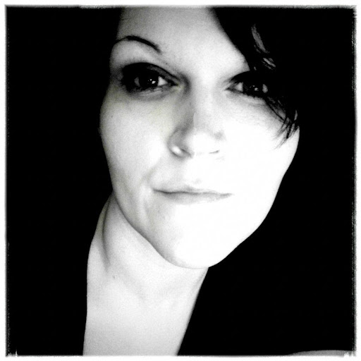Nicole Bridges Photo 13