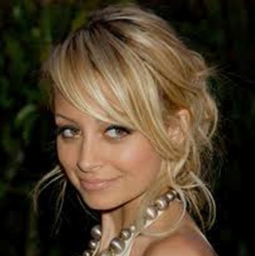 Rose Gomez Photo 25