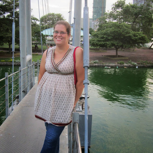 Julie Jennings Photo 30