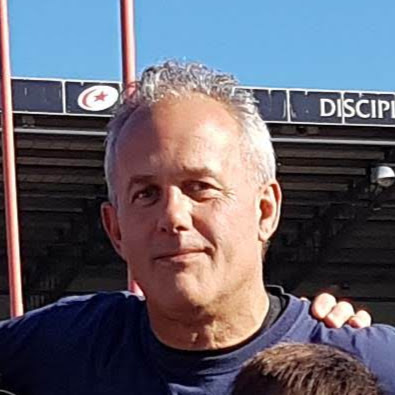 Johnny Morris Photo 19